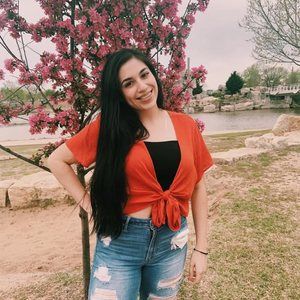 Meet your Posher, Fernanda